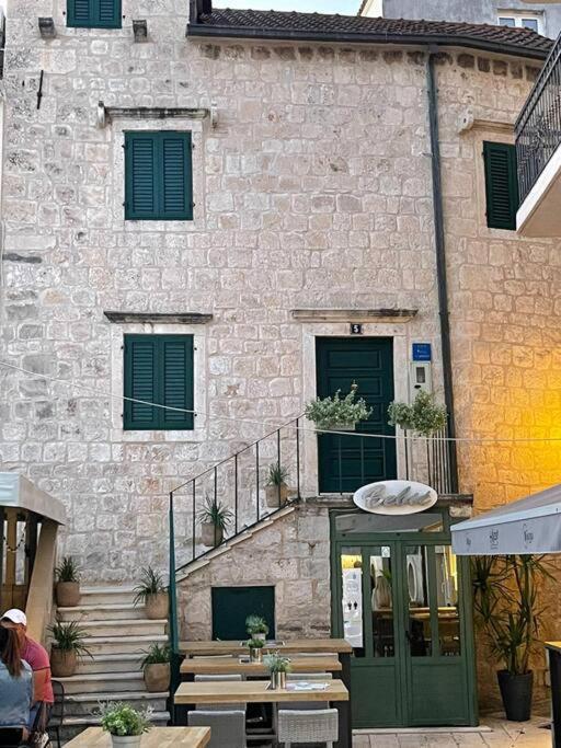 شقة House Marineta - Makarska Promenade المظهر الخارجي الصورة